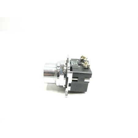 Eaton Cutler-Hammer Illuminated 240V-Ac Pushbutton 10250T412